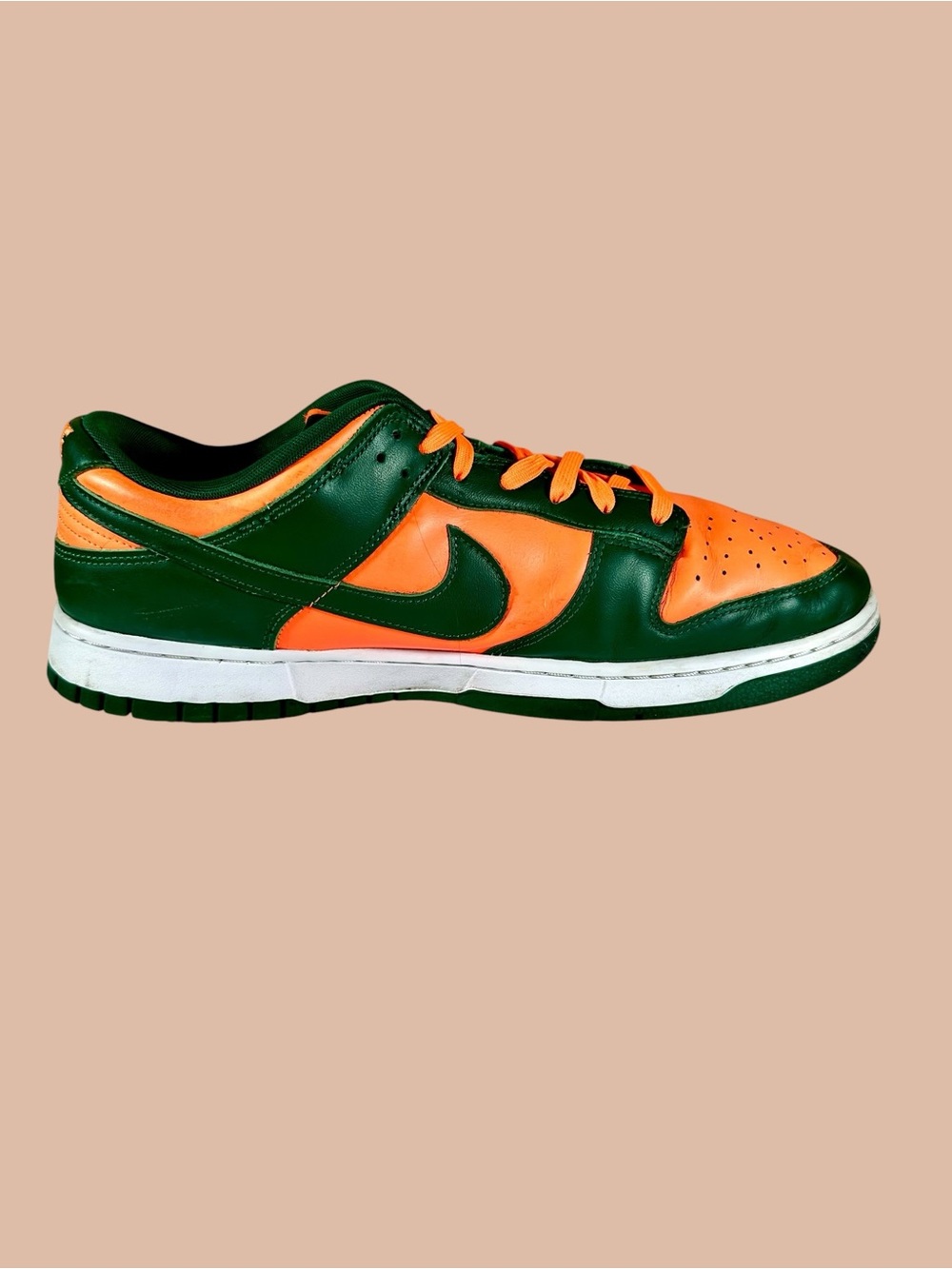 Nike Men’s Dunk Low ‘Miami Hurricane’ Retro Sneakers - Picture 4 of 11
